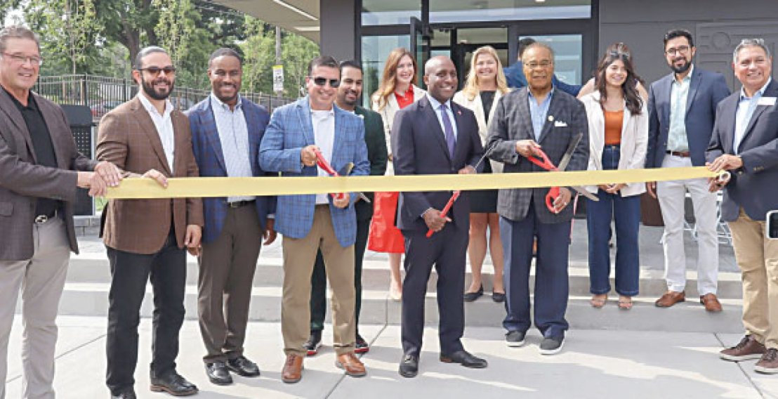 Dos Mundos - Guadalupe Centers Inc. Opens Villa View Apartments