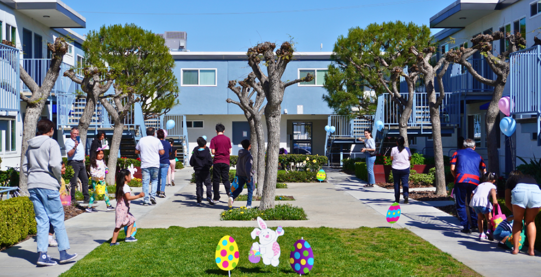 Hunt Capital Partners Hosts Easter Egg Hunt for North Hollywood Families at Simpson Arbor Apartments